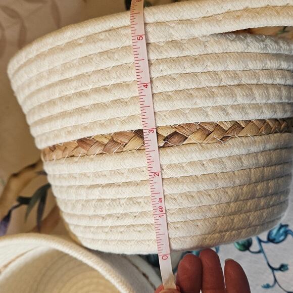 Woven Cream and Tan 2 Small Storage Baskets NWOT - Picture 6 of 6
